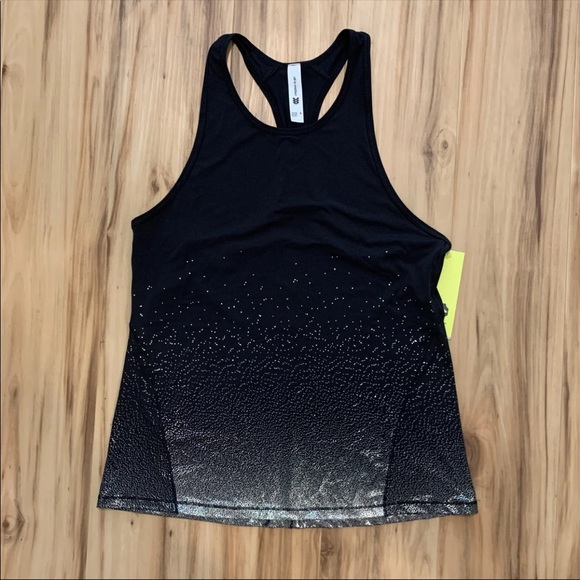 Workout tank top - Picture 1 of 3